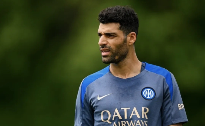 开云-战火遮蔽真相，塔雷米的“抉择”让无数网友破防，也让无数网友唏嘘_新浪新闻