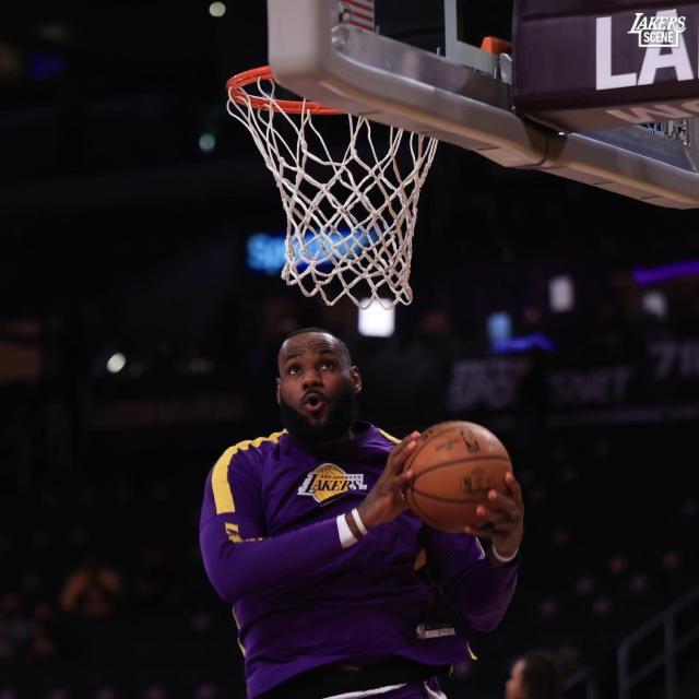 kaiyun-沃神：老詹踝伤季后赛也难痊愈 每场球都是生死战