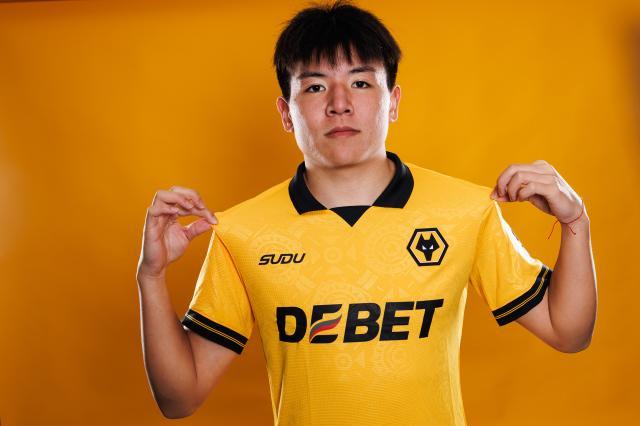 kaiyun-巴恩斯利青训总监:徐彬有2个优势 正适应英式足球